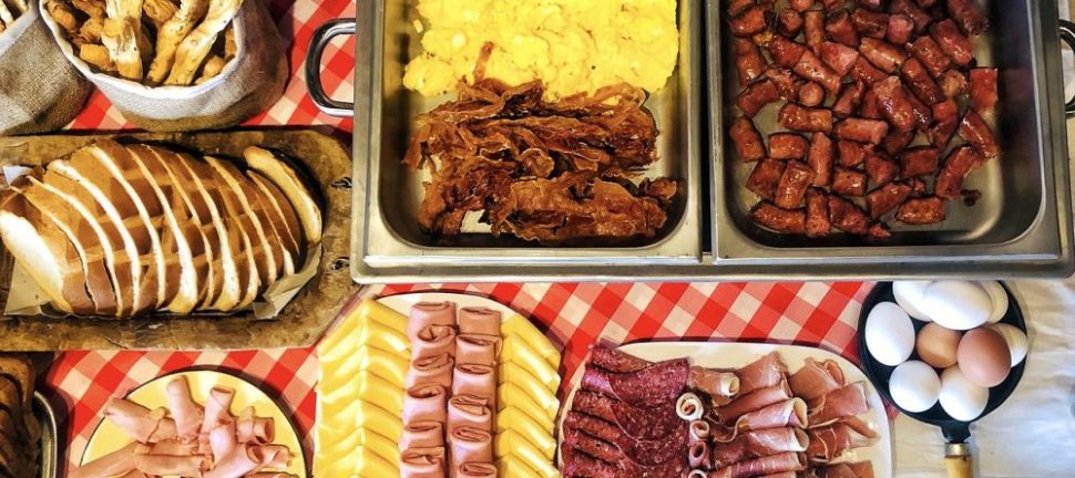 Brunch i Aalborg: En Kulinarisk Oplevelse til Eventyrrejsende og Backpackere
